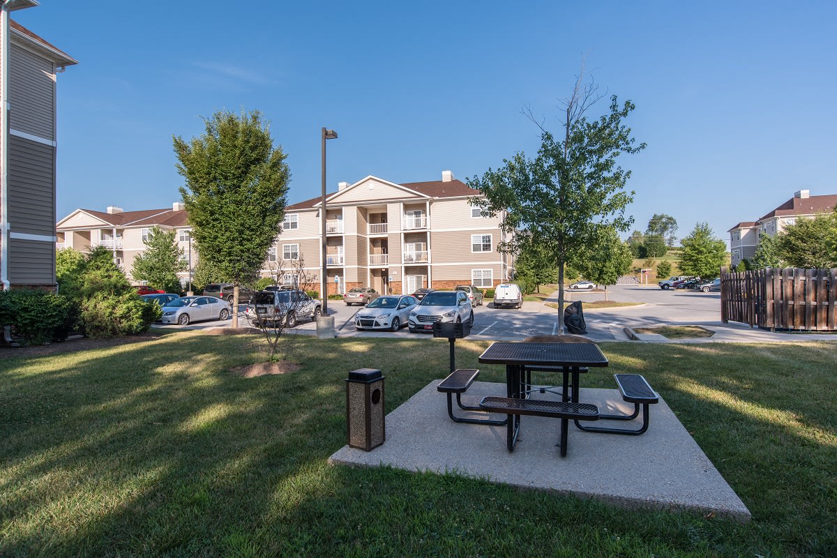 Lee Trace Apartments in Martinsburg, WV RENTCafe